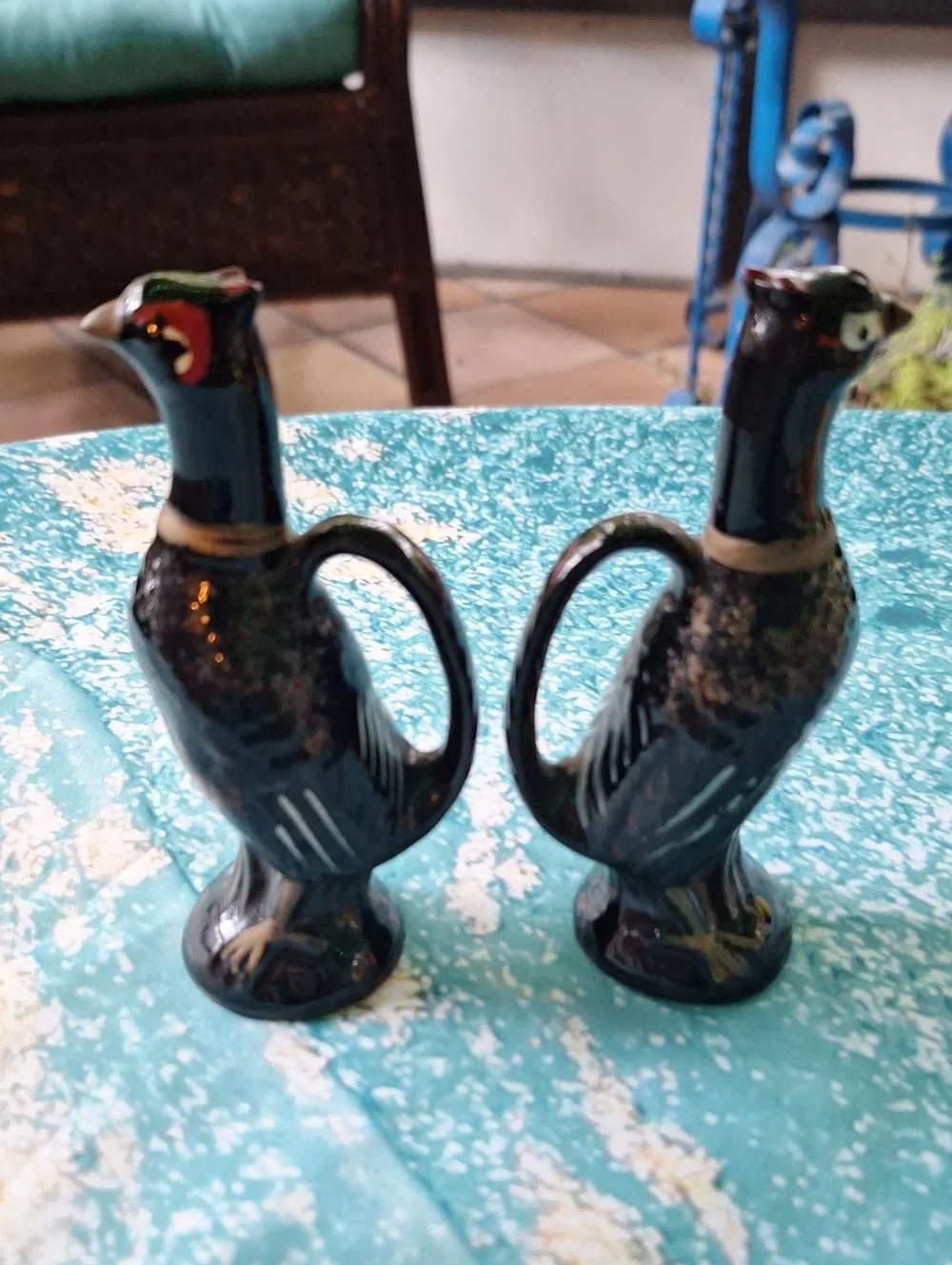 Black Ceramic Bird Salt & Pepper Set - Decorative Home Accent